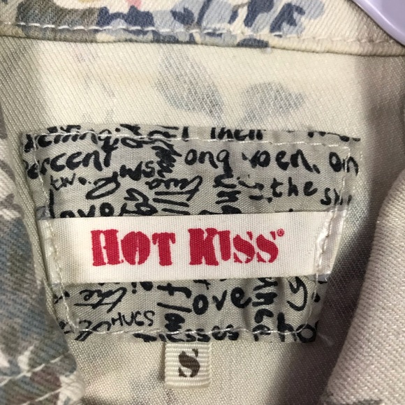 Hot Kiss Cream Spring Floral Denim ButtonUp Jacket - Picture 6 of 7